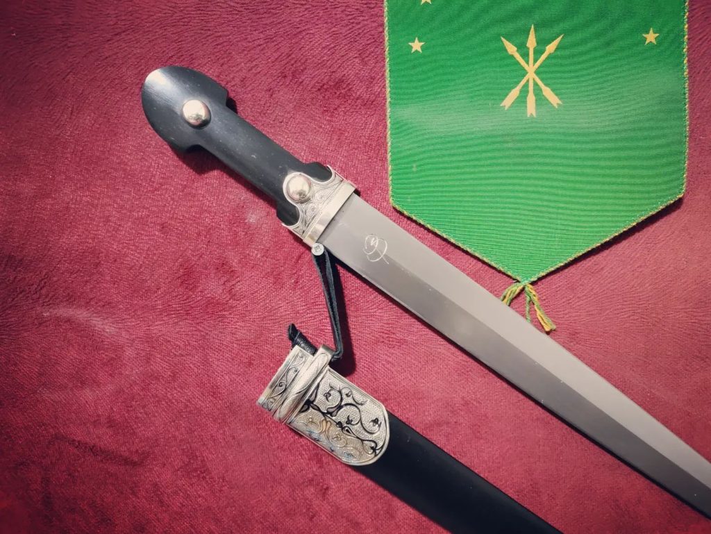 Circassian/Caucasian Kindjal (Dagger) - Silver Niello Decorated - Carbon Blade