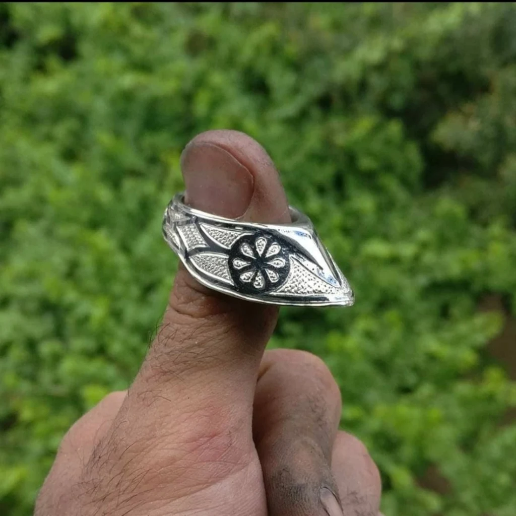 Zihgir - Silver & Niello Archery Thumb Ring