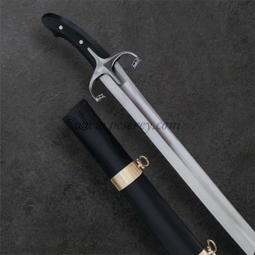 Kilij With Mamluk  Hilt And Guard - 15th Century